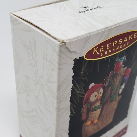 1994 Hallmark Owliver #3 Handcrafted Keepsake Holiday Christmas Ornament. - Picture 2 of 10